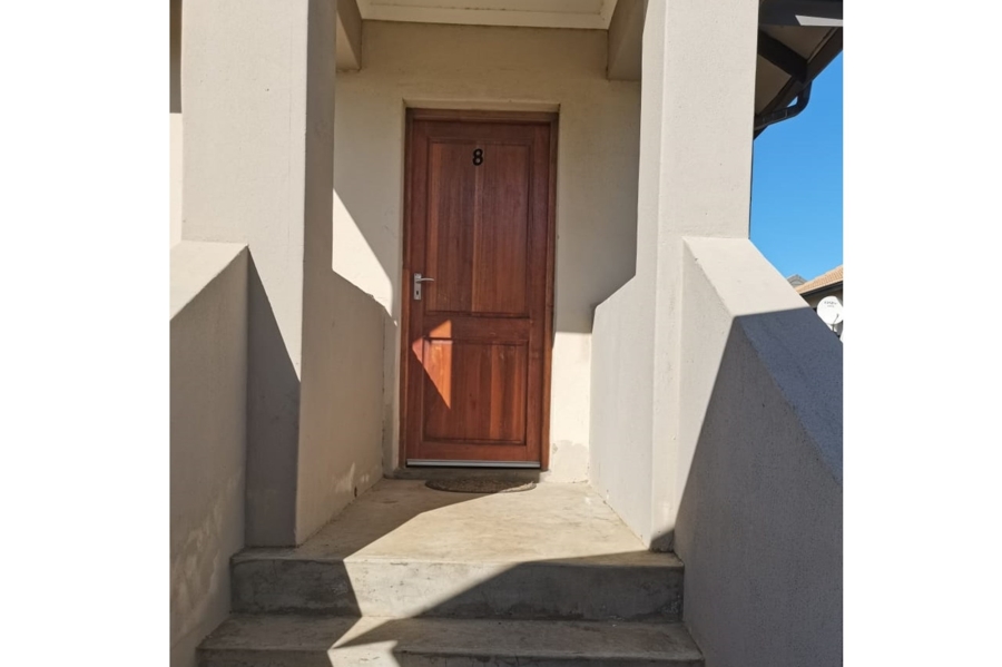 2 Bedroom Property for Sale in Kidds Beach Eastern Cape